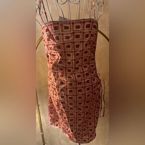 Zara Stylish Red/pink
Patterned Women's Dress. NWT